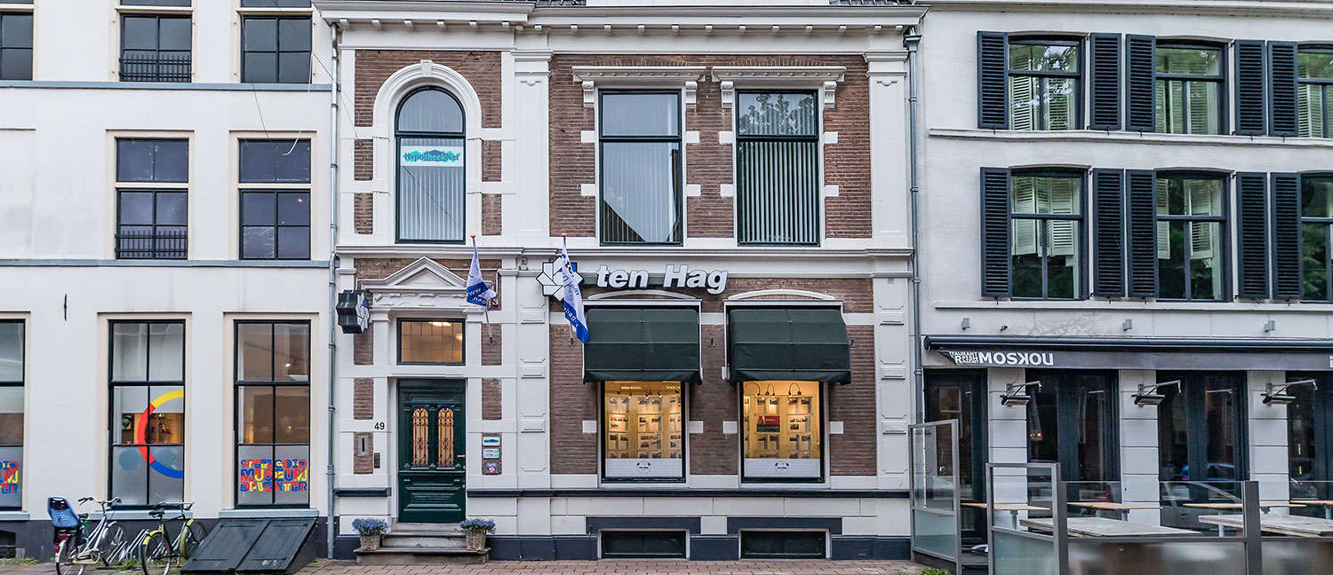 header makelaar kantoor deventer