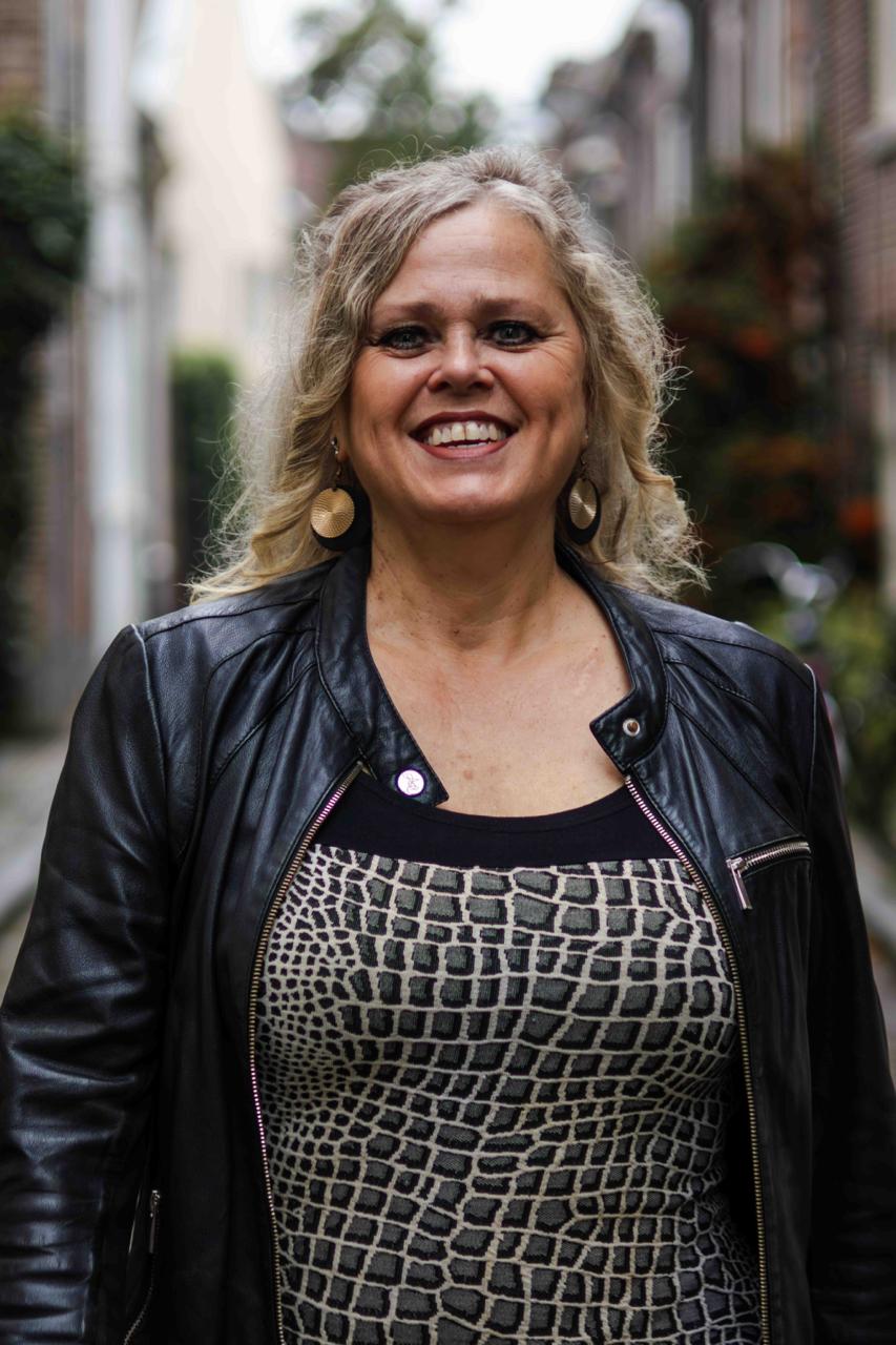 Astrid Adams