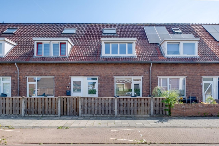 Zwartewaterstraat 19