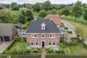 Hoekweg 33